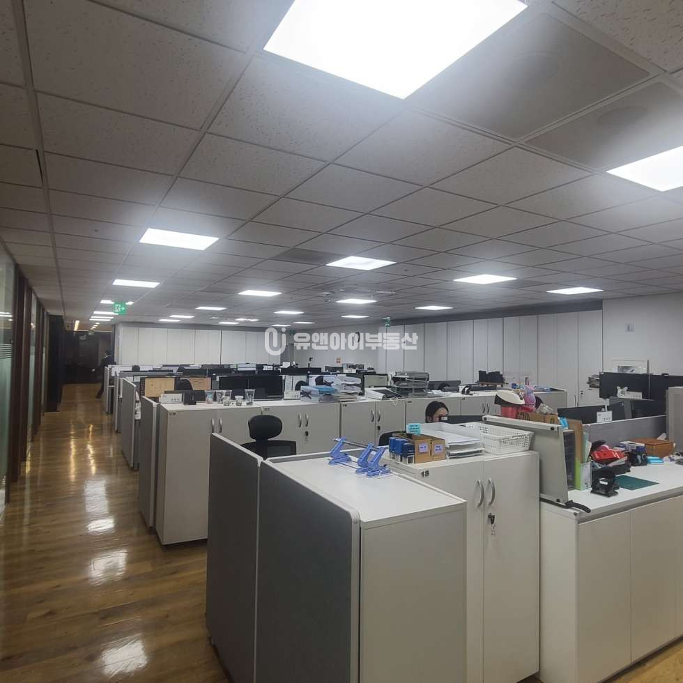 서울 강남구 역삼동 풀 인테리어 전용 144p 하나금융그룹 강남사옥 월세 월세 매물번호 11083 사진 2