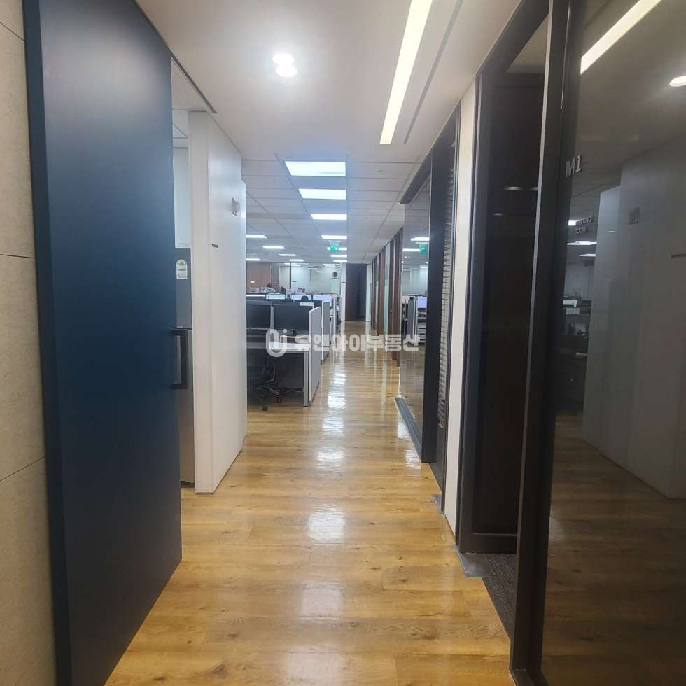 서울 강남구 역삼동 풀 인테리어 전용 144p 하나금융그룹 강남사옥 월세 월세 매물번호 11083 사진 8