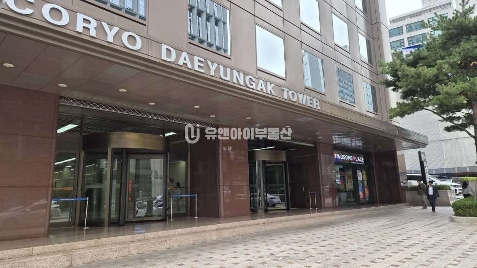 서울 중구 충무로1가 명동역, 전용 126 오피스 임대 고려 대연각타워 월세 매물번호 11047 사진 3