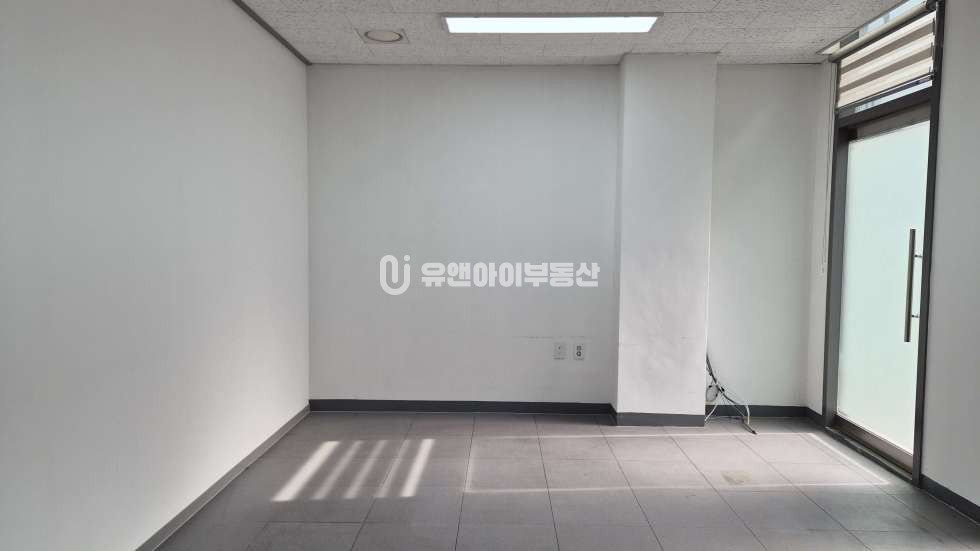 서울 강서구 마곡동 비동 전용30평 마곡 그랑트윈타워 사무실 월세 매물번호 11273 사진 8
