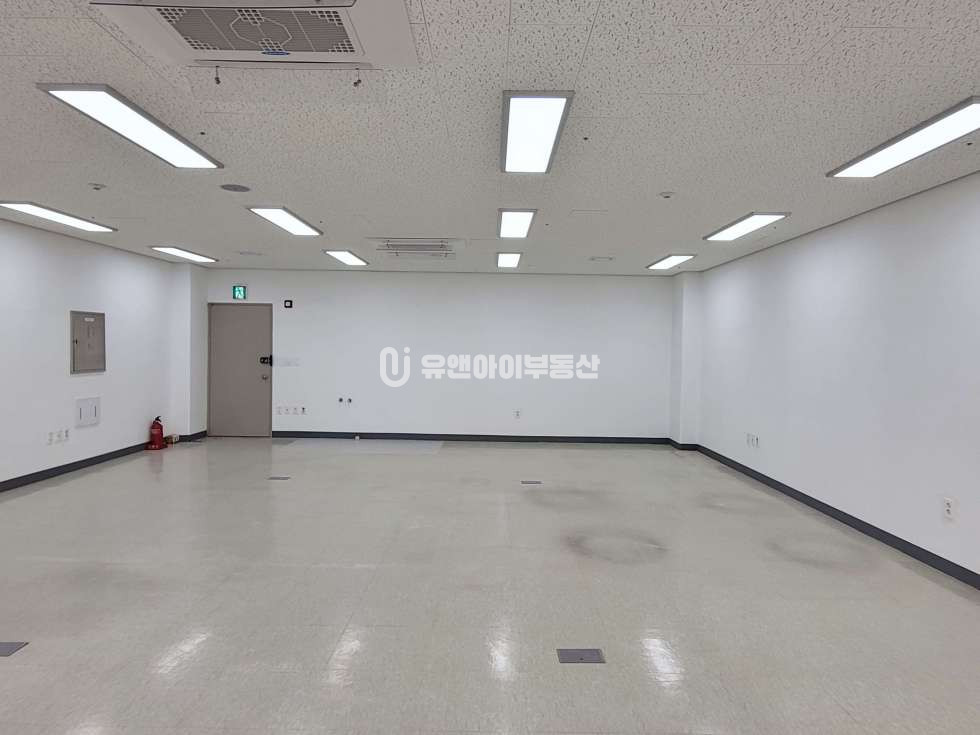서울 강서구 마곡동 마곡나루역 / 더블역세권 / 즉시입주 월세 매물번호 10619 사진 2