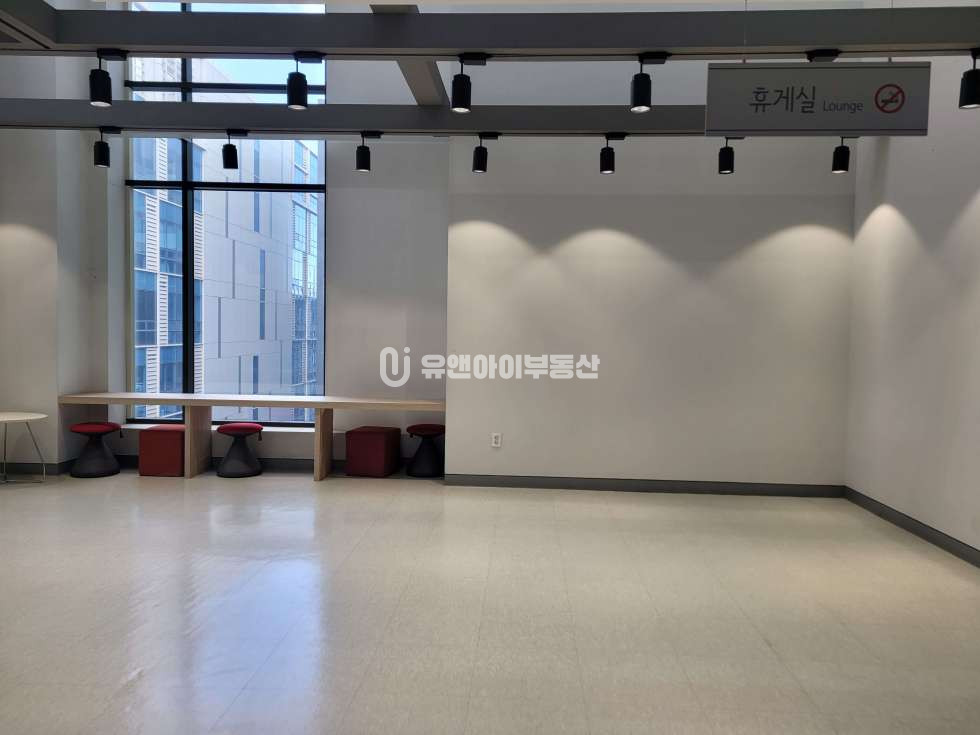 서울 강서구 마곡동 마곡나루역 / 더블역세권 / 즉시입주 월세 매물번호 10619 사진 3