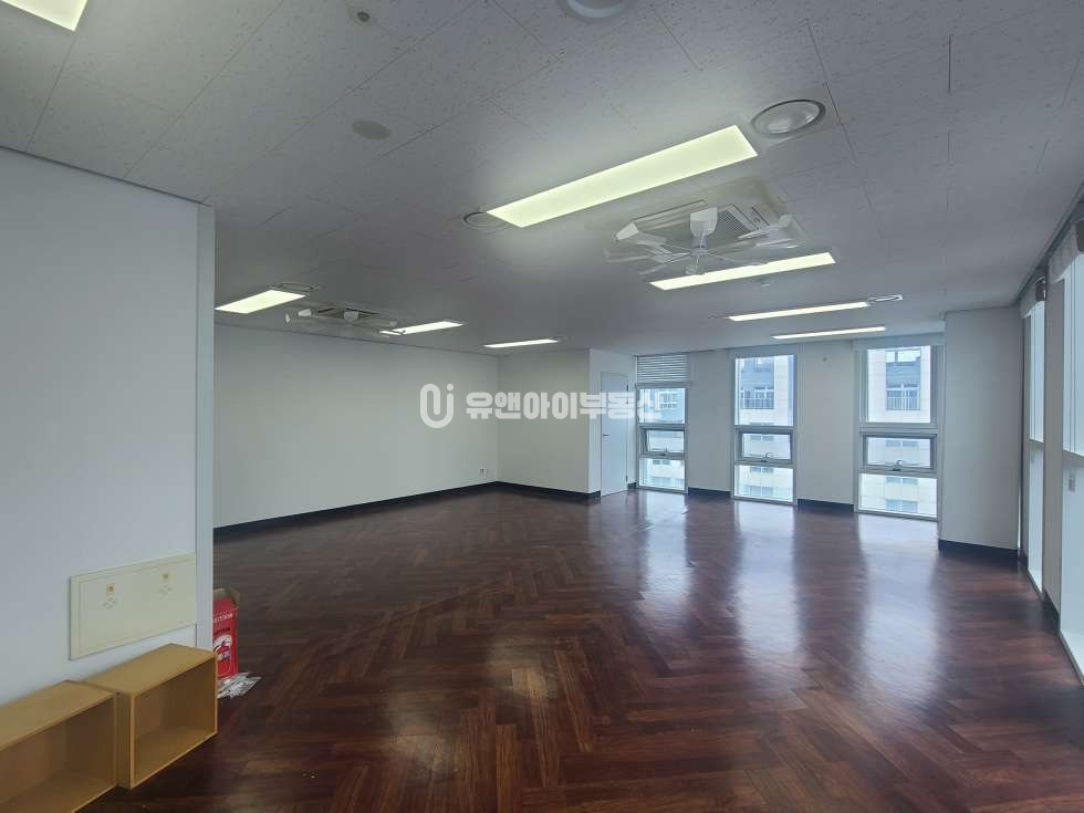 서울 강서구 마곡동 코너 21평 마곡나루역 실입주 사무실 매매 매매 매물번호 12079 사진 1