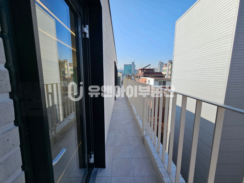 서울 강남구 도곡동 현대미술형 최고급 디자인 / 밝은 채광 / 고급 마감재 매매 매물번호 10630 사진 5